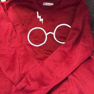 HARRY POTTER SWEATSHIRT NEVER WORN